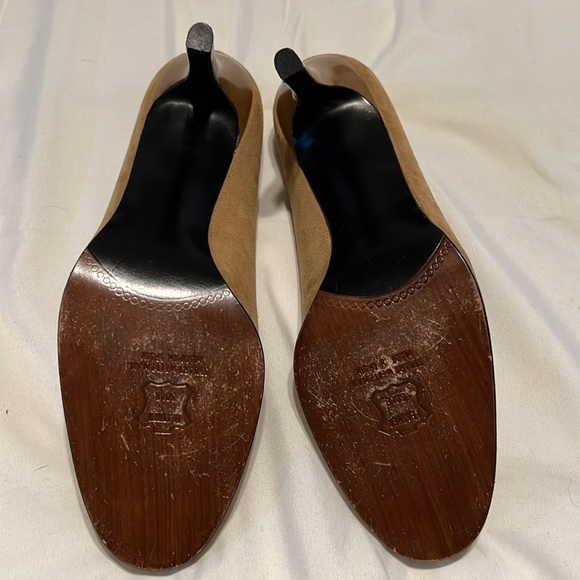 STUART WEITZMAN CAMEL SUEDE PUMPS, sz 7.5 BUSINESS, DRESS, LUXURY - Picture 7 of 12